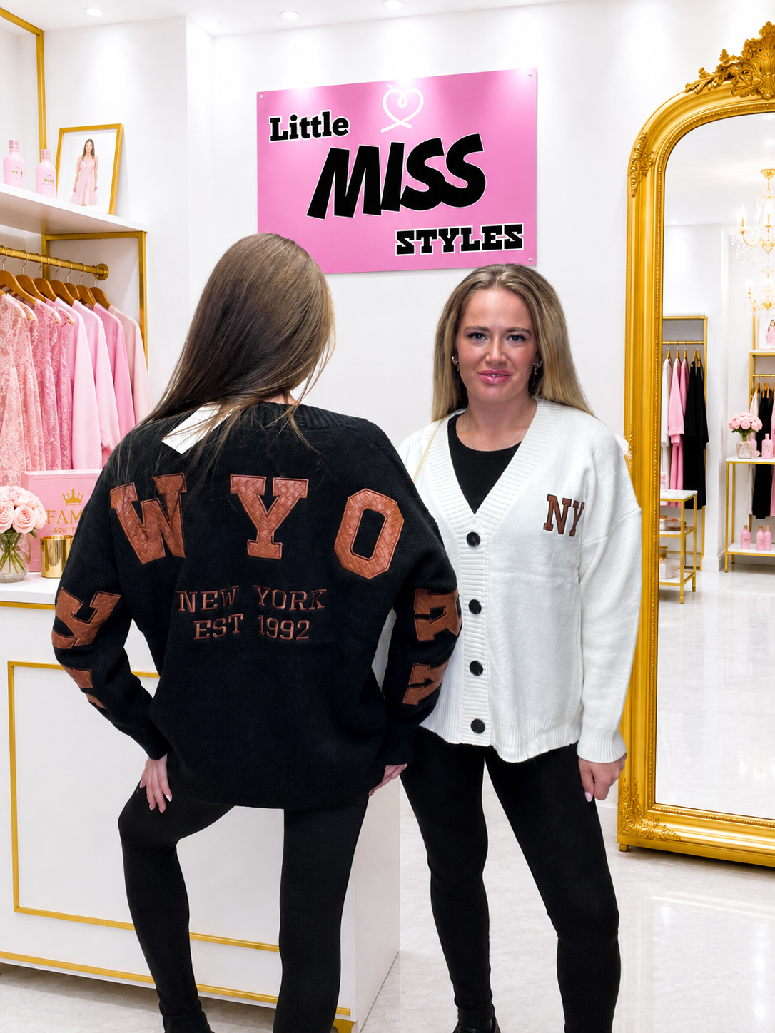 NY jumper in black
