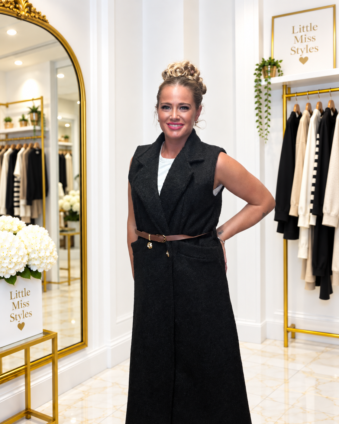 Longline sleeveless coat-black