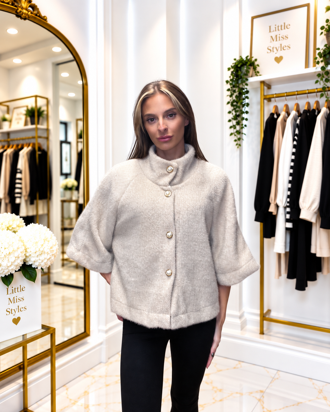 Funnel neck jumper cream